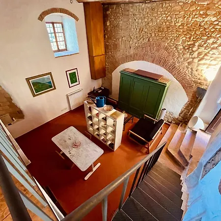 Castello Di *